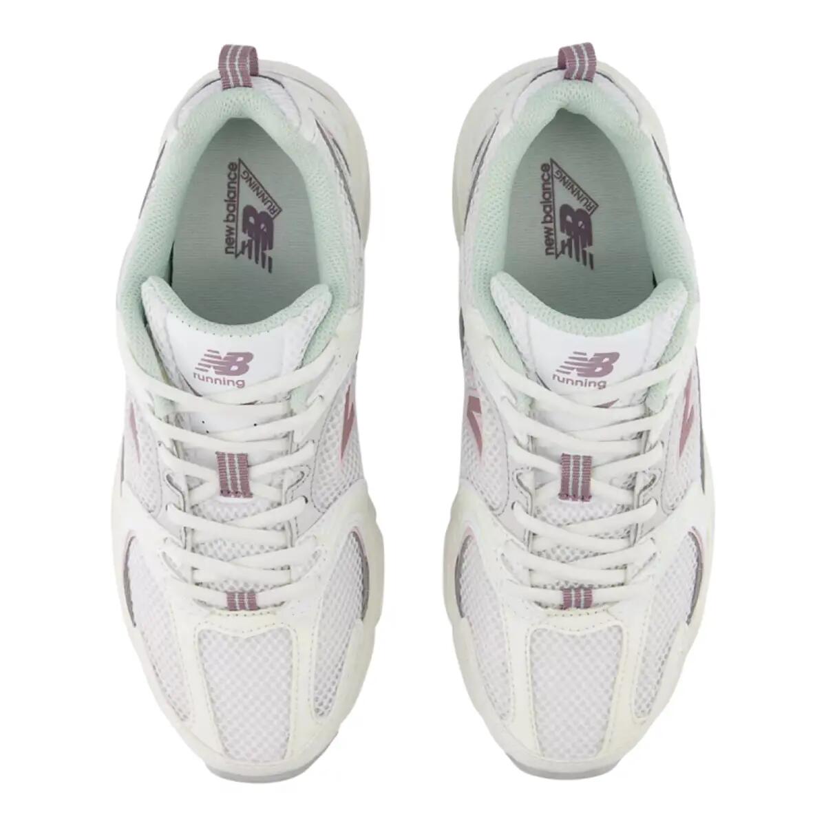 New Balance 530 Sea Salt Ice Wine 3/6