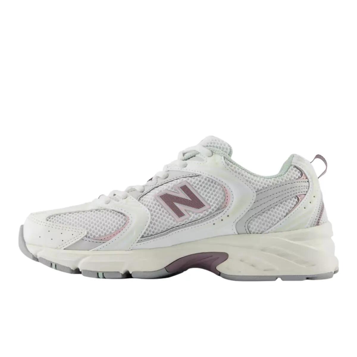 New Balance 530 Sea Salt Ice Wine 2/6