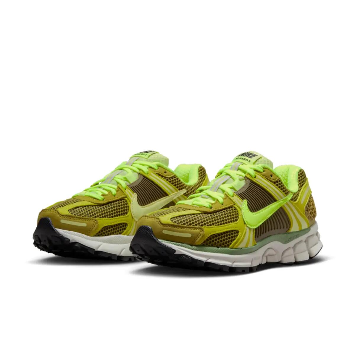 Chaussures  Vomero 5 Olive Flak Volt 5/6