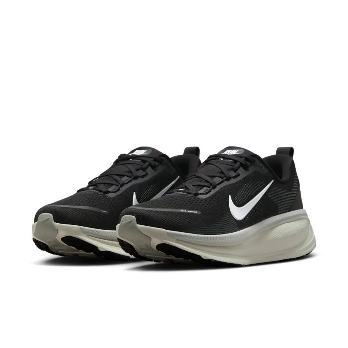 Chaussures  Vomero 18 Black Coconut Milk Light Iron Ore Summit White 5/6