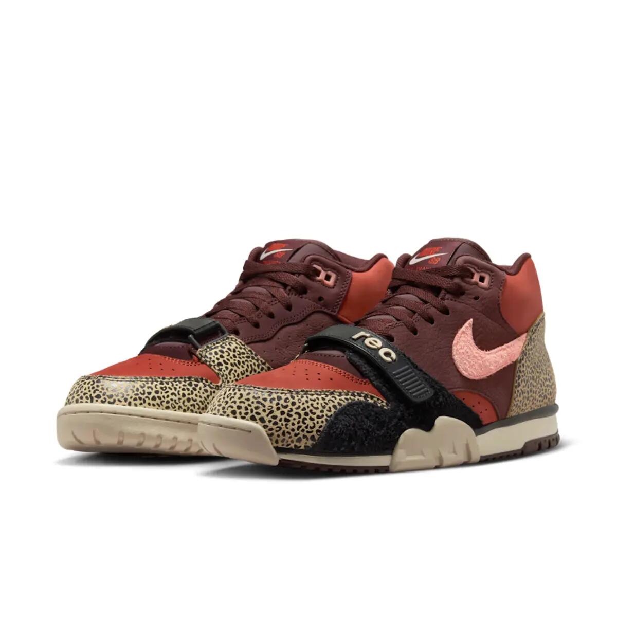 SB Air Trainer 1 Arts-Rec Limestone 5/6