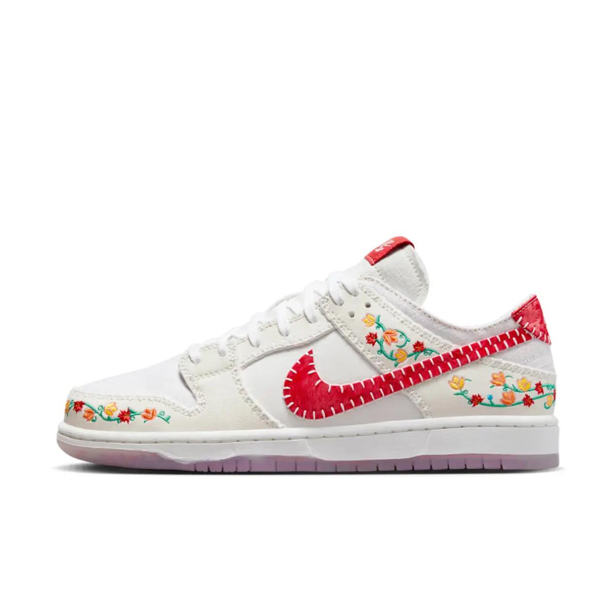 Chaussures  SB Dunk Low Decon N7 Opti Yellow University Red 3/6