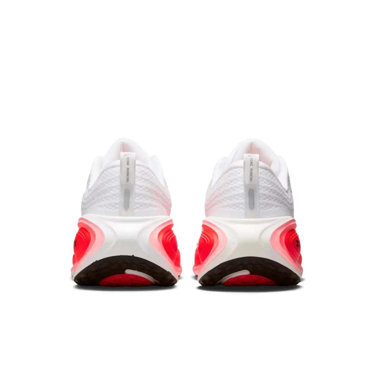 Vomero Plus White Black Bright Crimson 6/6