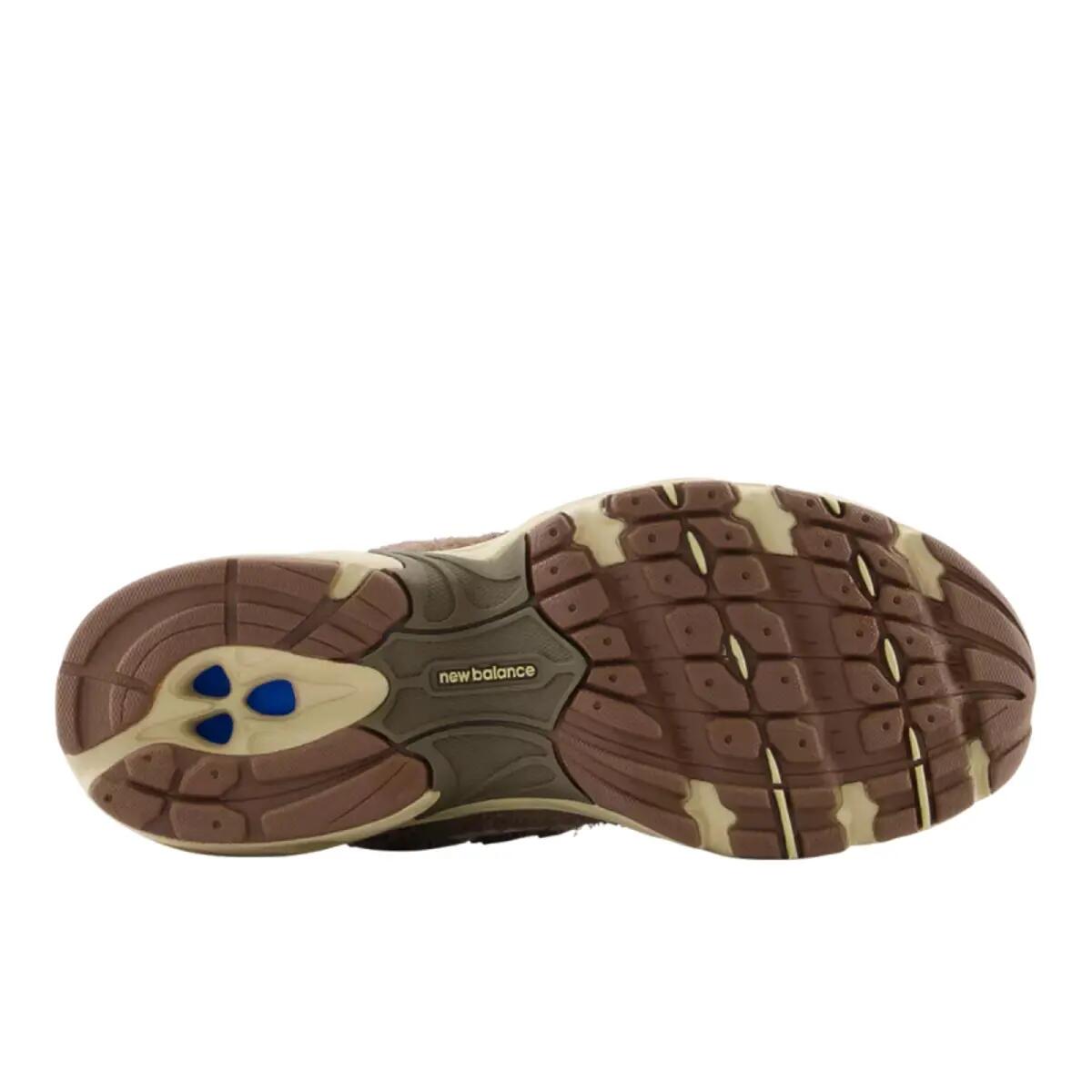 Zapatillas 530 Dark Mushroom 4/5