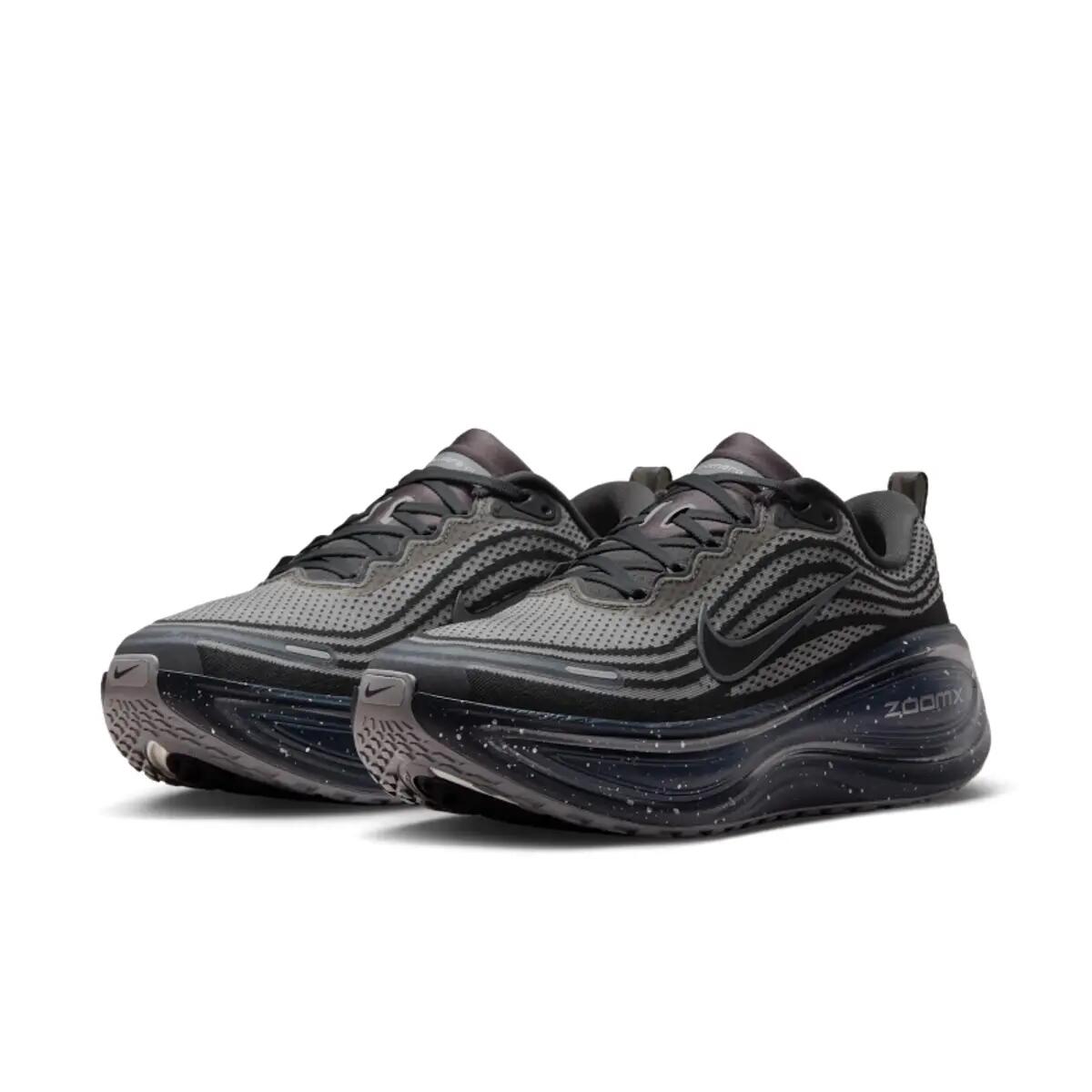Vomero Plus Speckle Anthracite Dark Obsidian 5/6