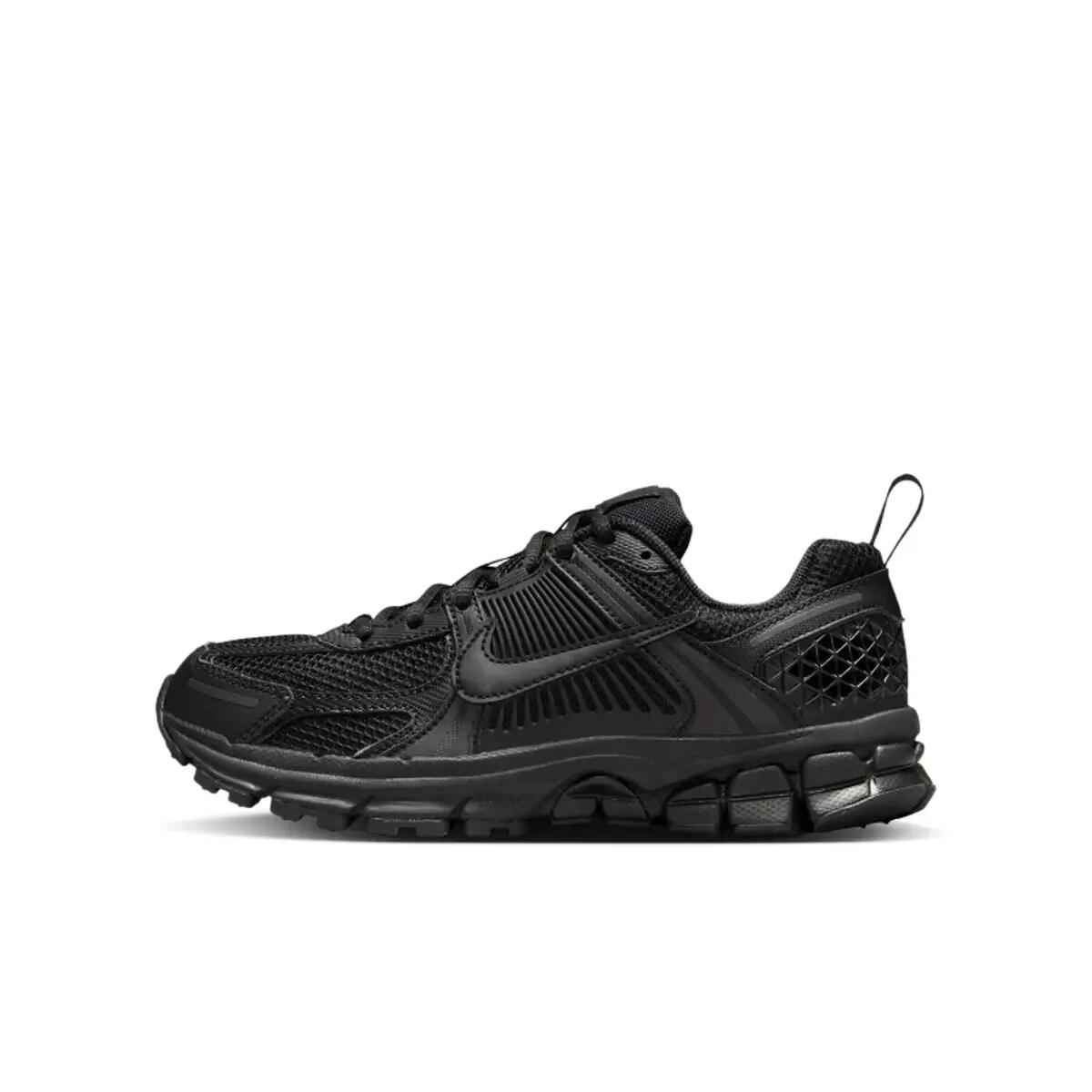 Nike Vomero 5 Black (GS) 3/6