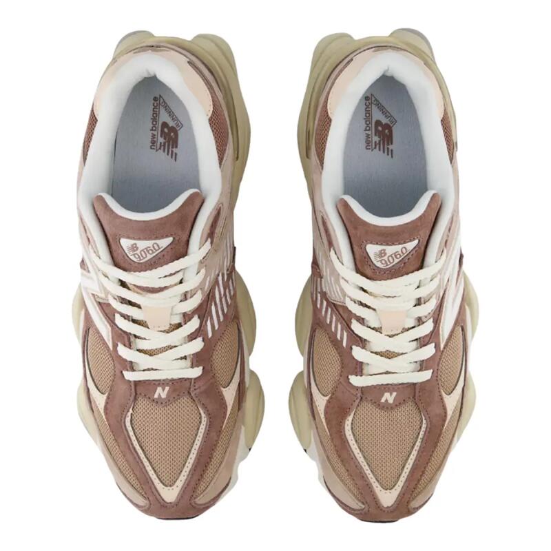 9060 Sparrow Flat Taupe