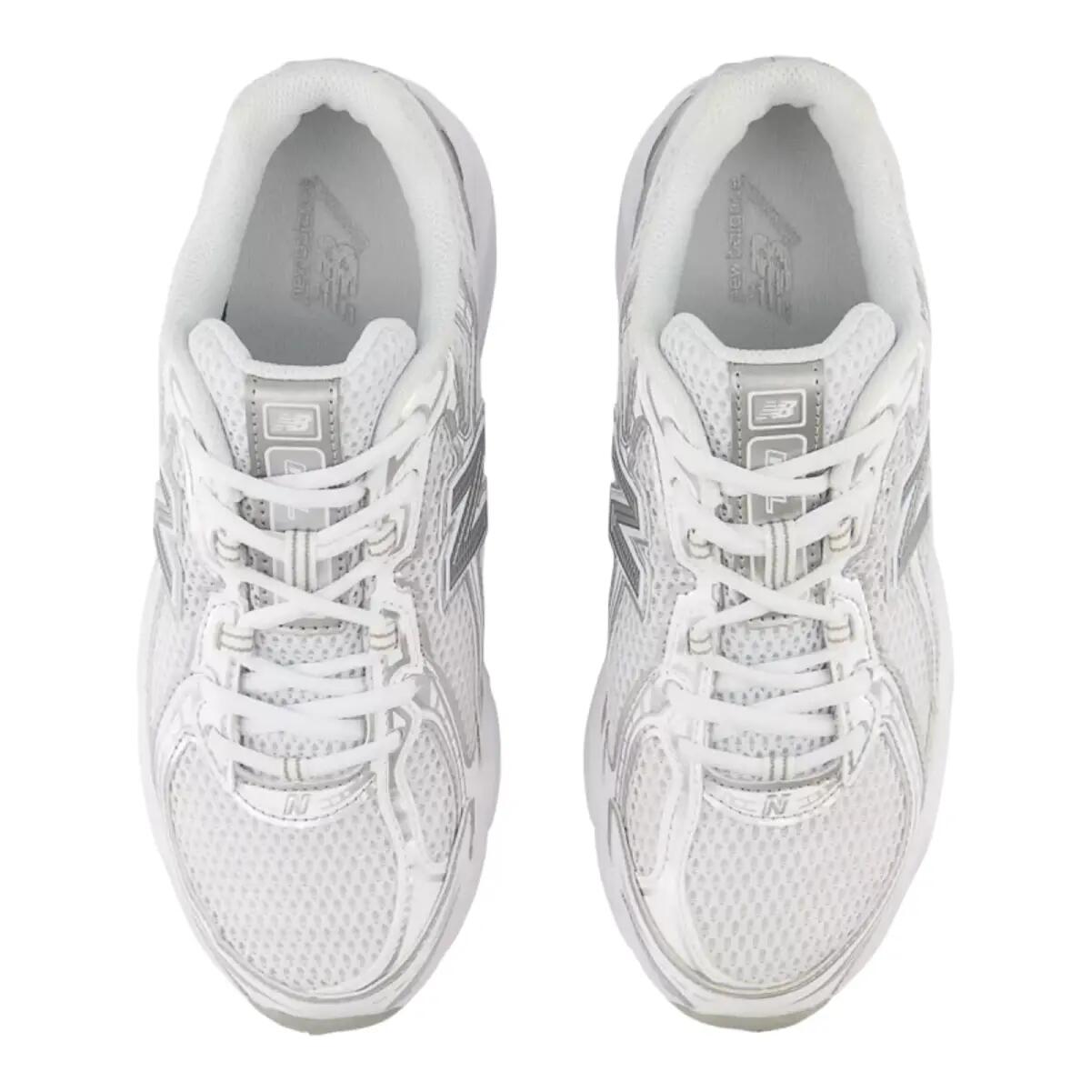 740 White Grey 3/6