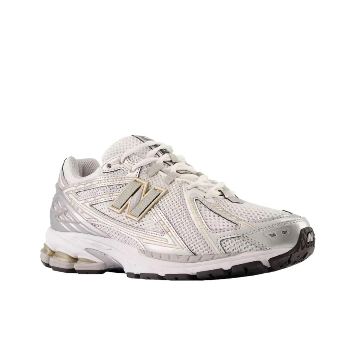 Chaussures de course Adultes New Balance 1906R blanc 4/5