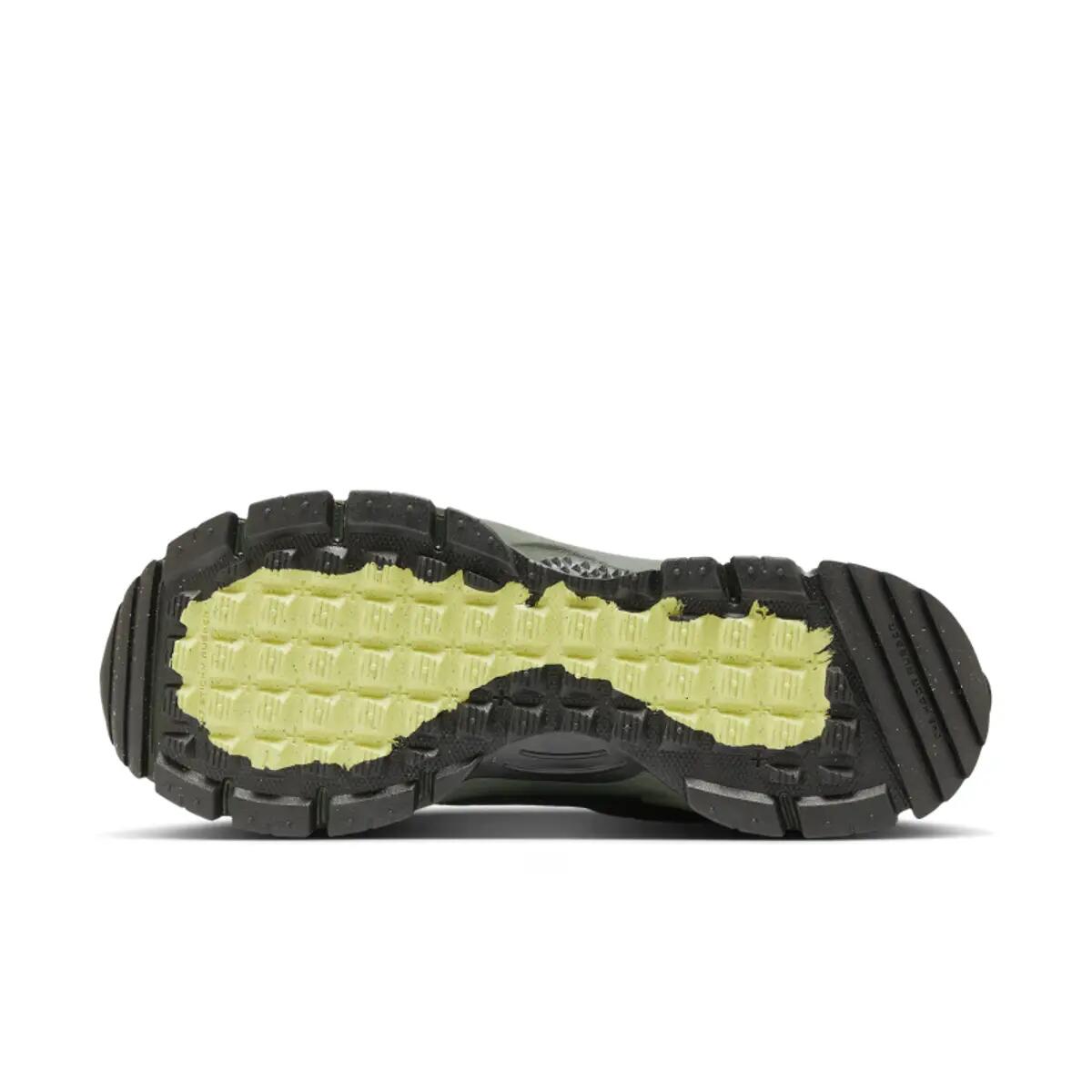 Nike Zoom Vomero 5 Roam Sequoia Black 3/6