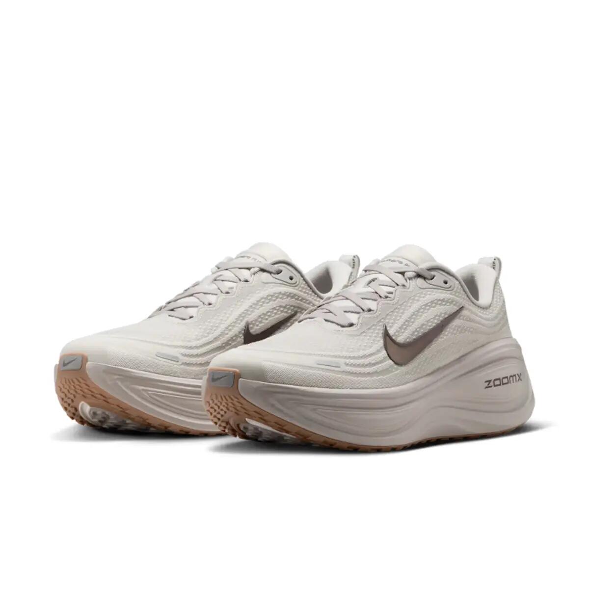 Nike Vomero Plus College Grey Light Iron Ore Gum 5/6