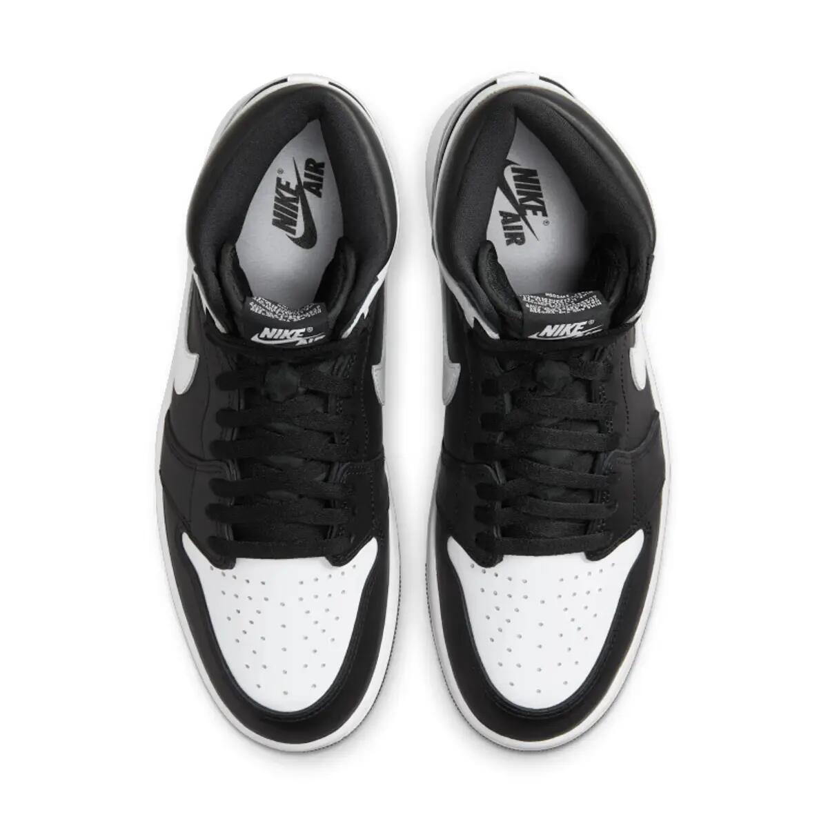 Chaussures Nike Air Jordan 1 Retro High OG Noir/Blanc 5/6