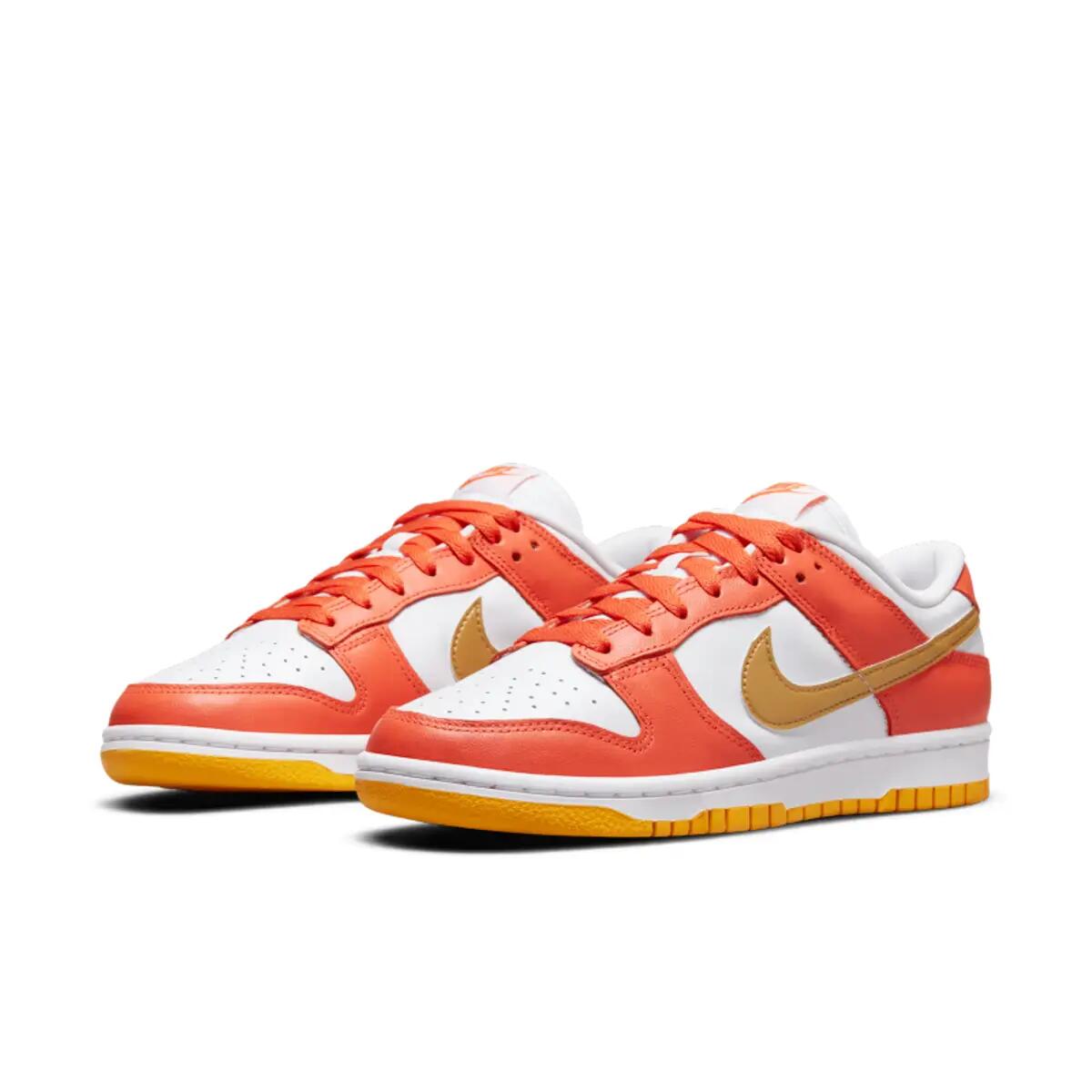 Chaussures  Dunk Low University Gold 4/6