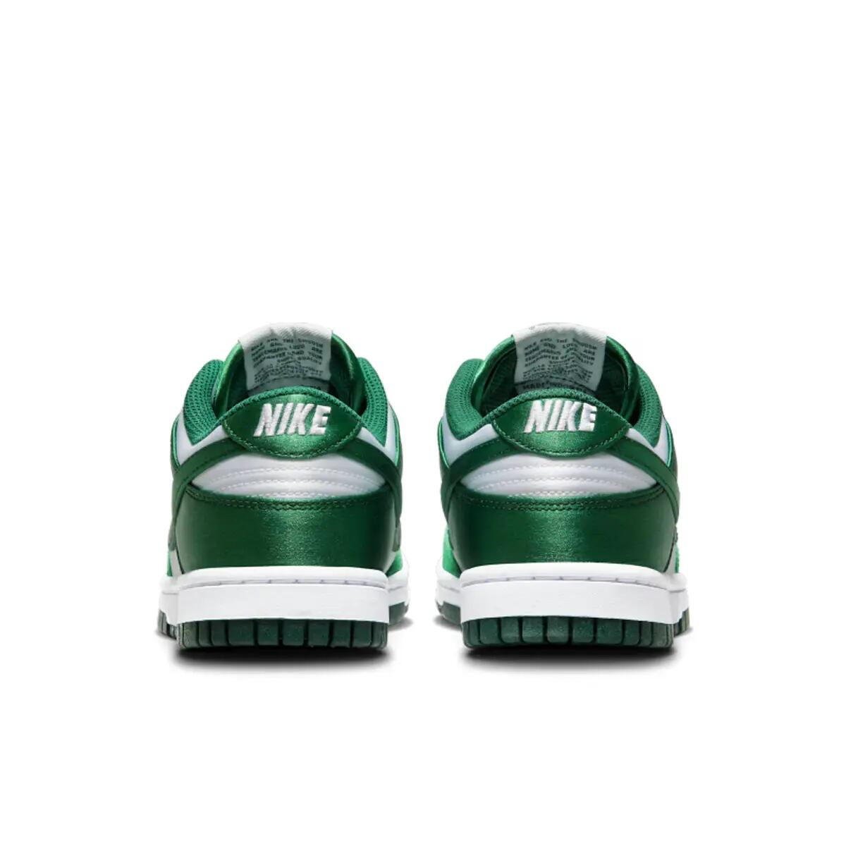 Dunk Low Satin Green 6/6