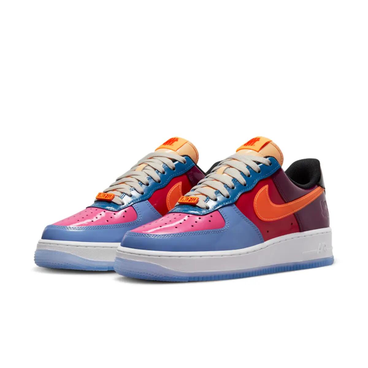 Chaussures  Air Force 1 Low Undefeated Multi Patent 4/6