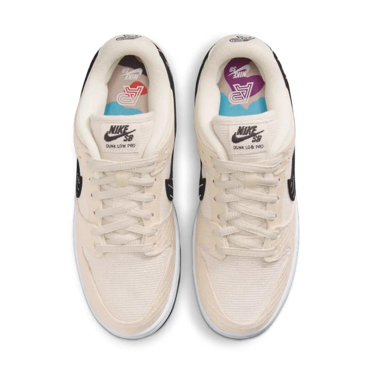 Schoenen  SB Dunk Low Albino & Preto 4/6