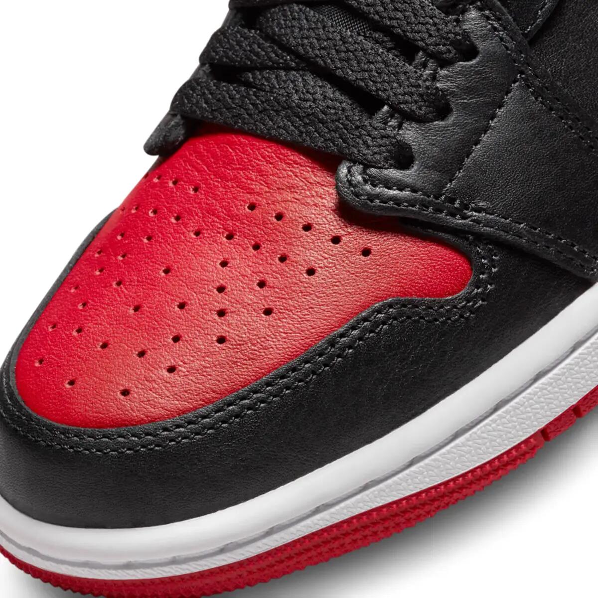 Jordan 1 Retro Low OG NC to Chi (Women's) 6/6
