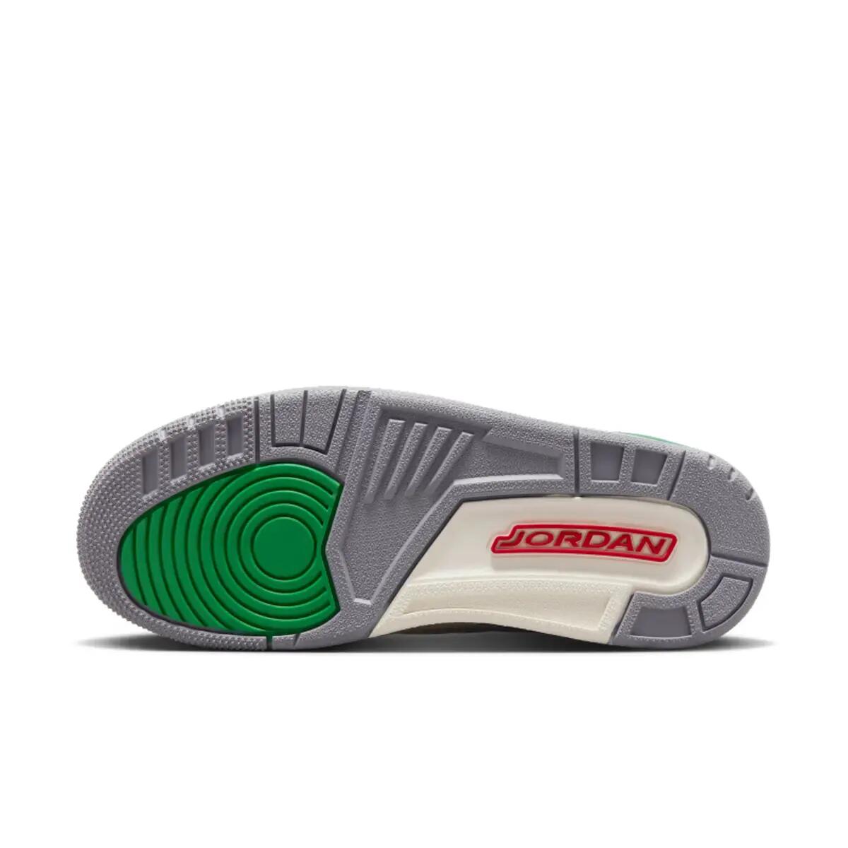 Jordan 3 Retro Lucky Green (Women's) 3/6