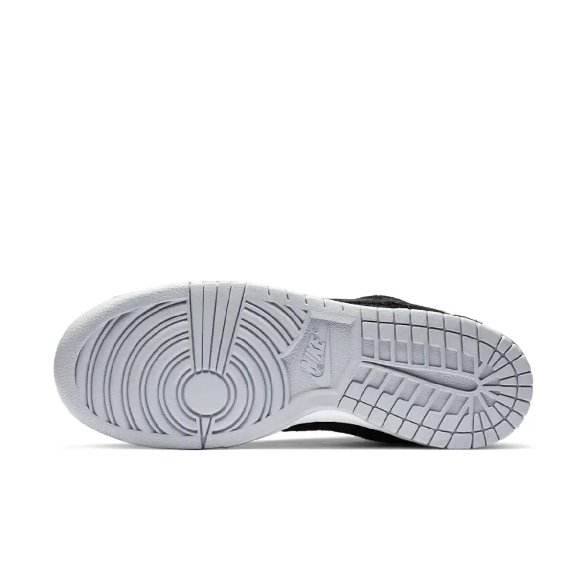 Nike SB Dunk Low Medicom Toy (2020) 2/6
