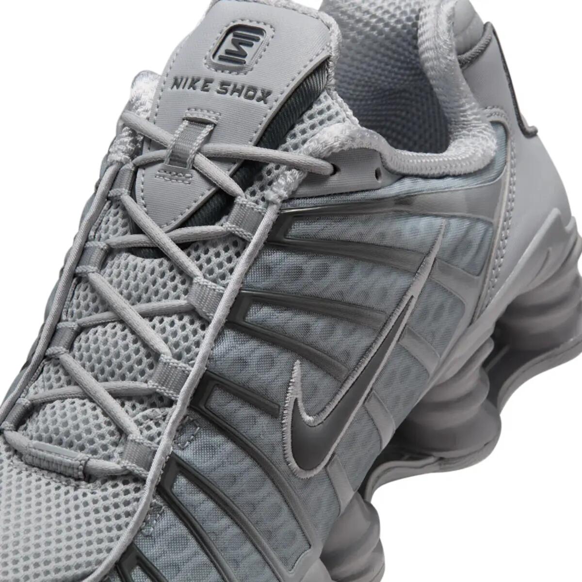 Chaussures universel hommes Nike Shox Tl 6/6