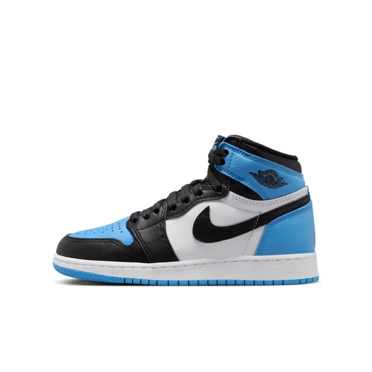 Air Jordan 1 Retro High OG Unc Toe (GS) 3/6