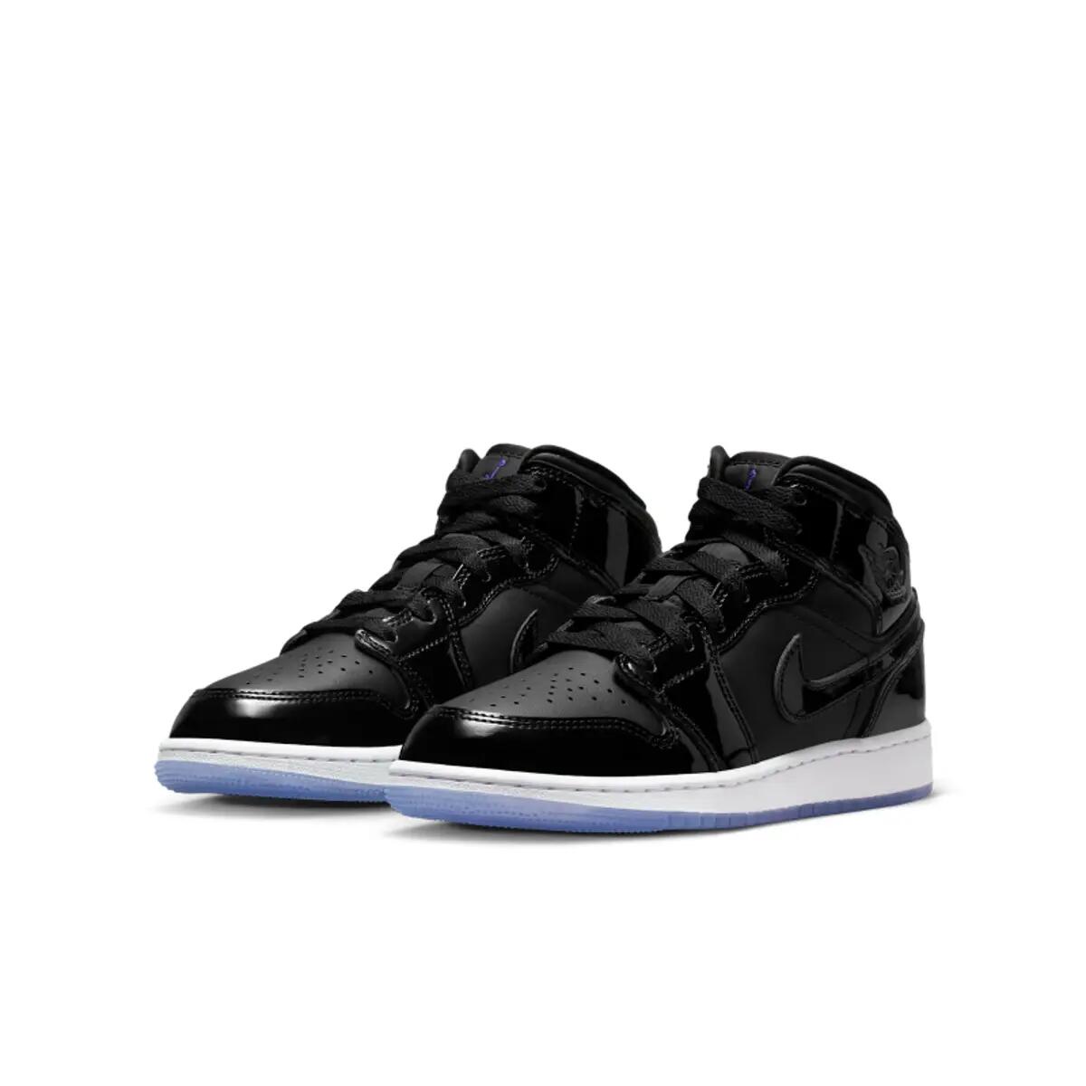 Chaussures  1 Mid SE Space Jam 4/6