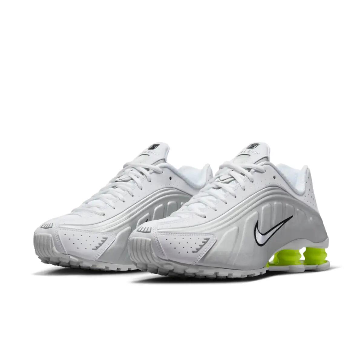 Nike Shox R4 White Metallic Silver Volt 5/6