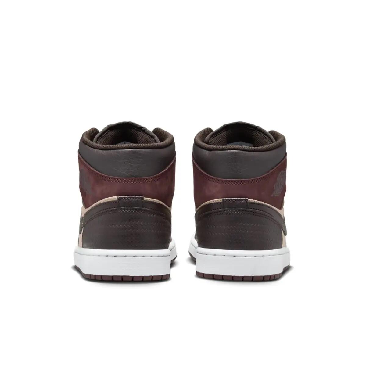 Chaussures  1 Mid SE Paris YMCA 6/6