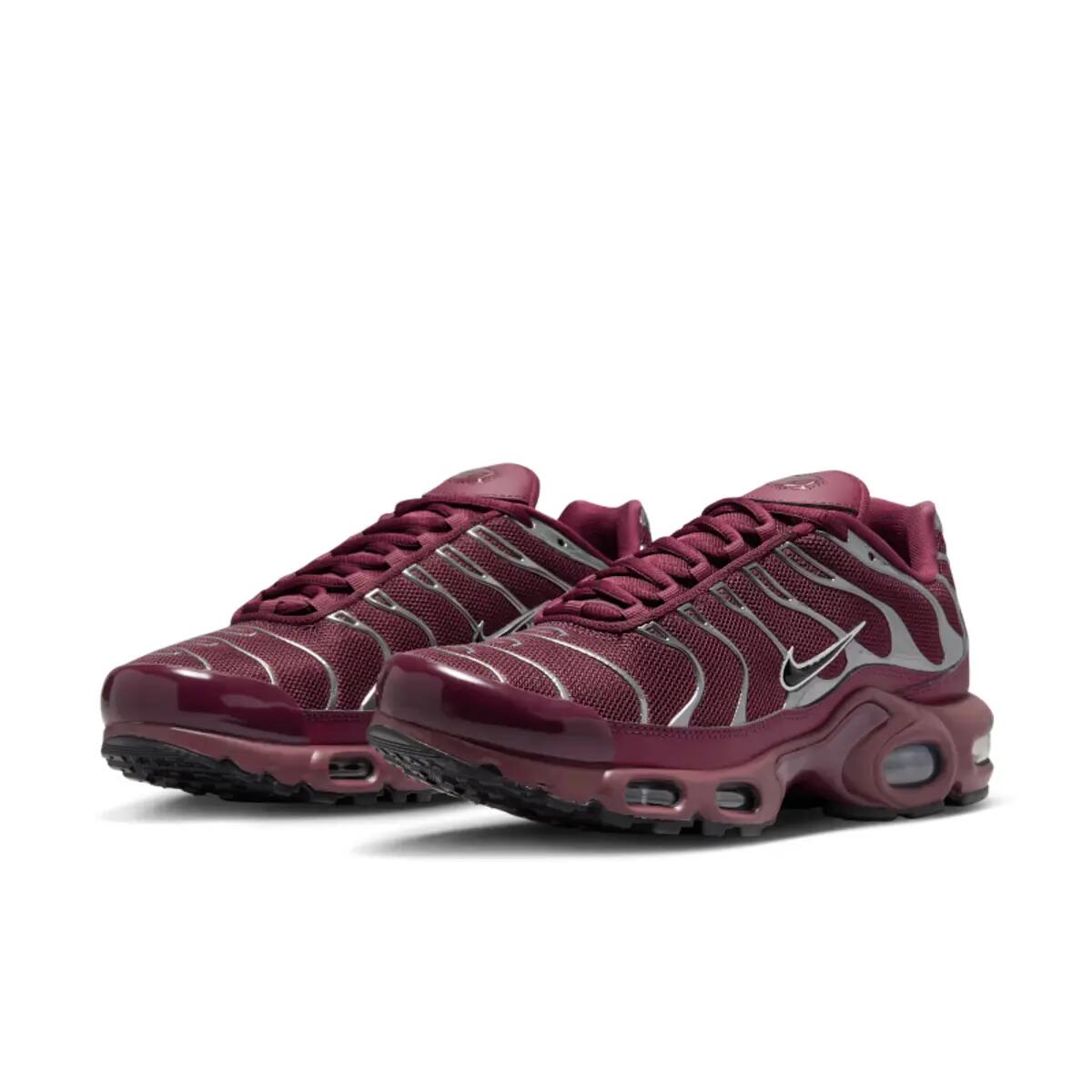 Air Max Plus SE Night Maroon Metallic Silver 4/6