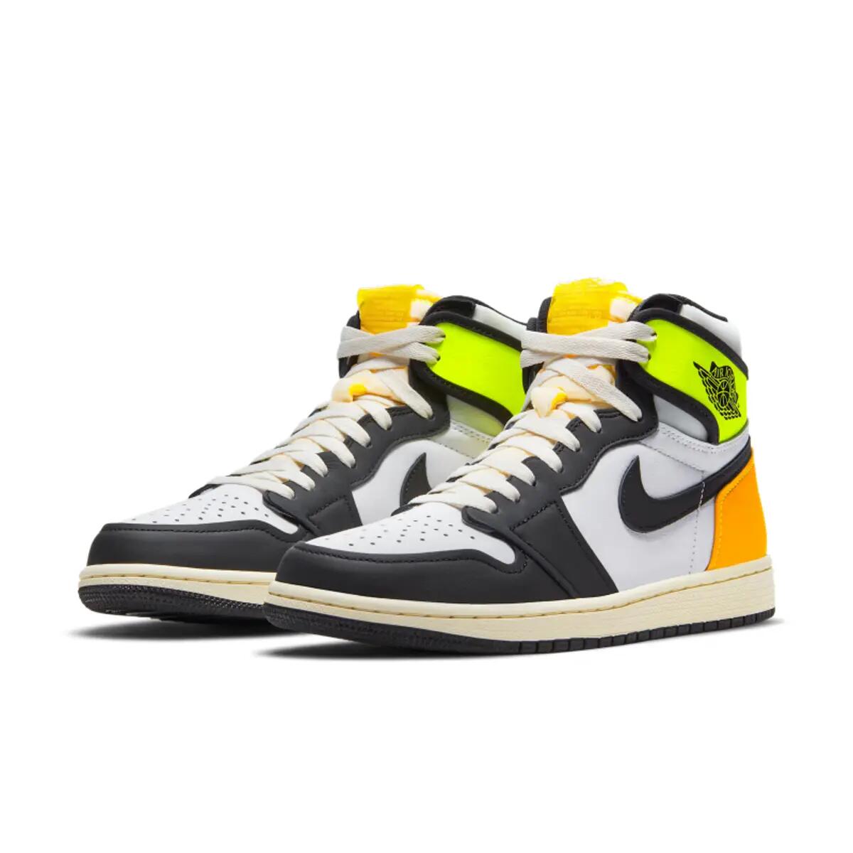 Zapatillas  1 Retro High OG Volt University Gold 5/6