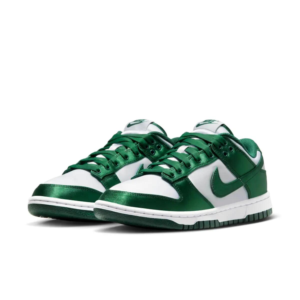 Dunk Low Satin Green 5/6