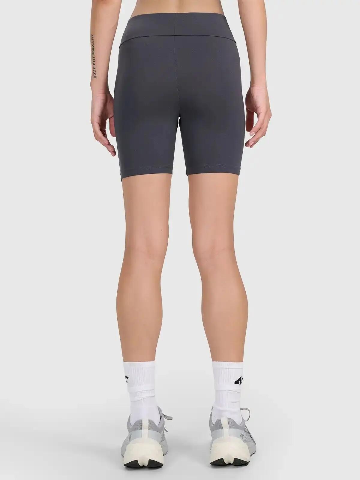KOLARKI DAMSKIE 4F LEGGINSY KRÓTKIE SPODENKI NA LATO  F031  KRÓTKIE KOLOR SZARY 4/6
