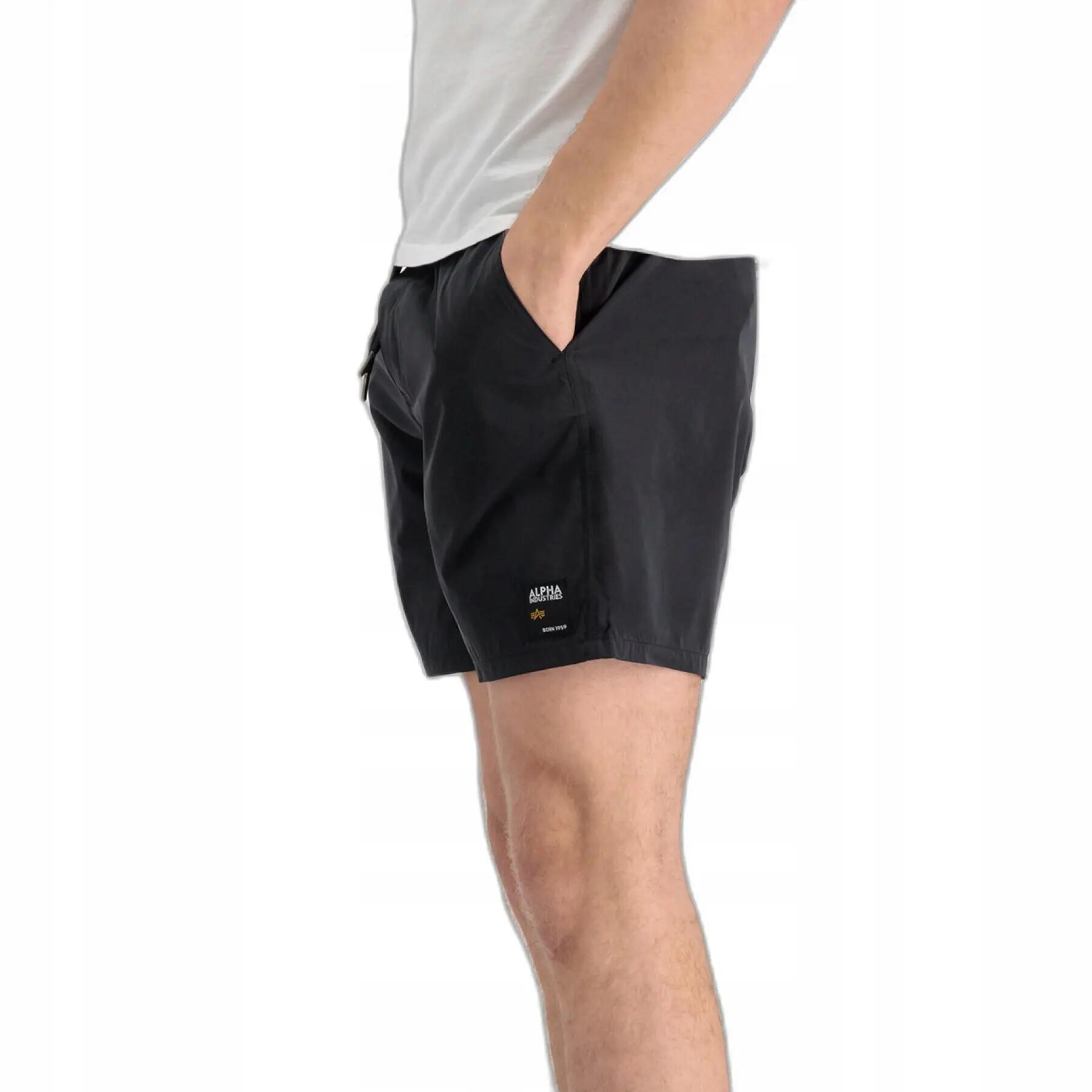 MĘSKIE SPODENKI SPORTOWE ALPHA NYLON JOGGER SHORT PRZED KOLANO CZARNE 3/5