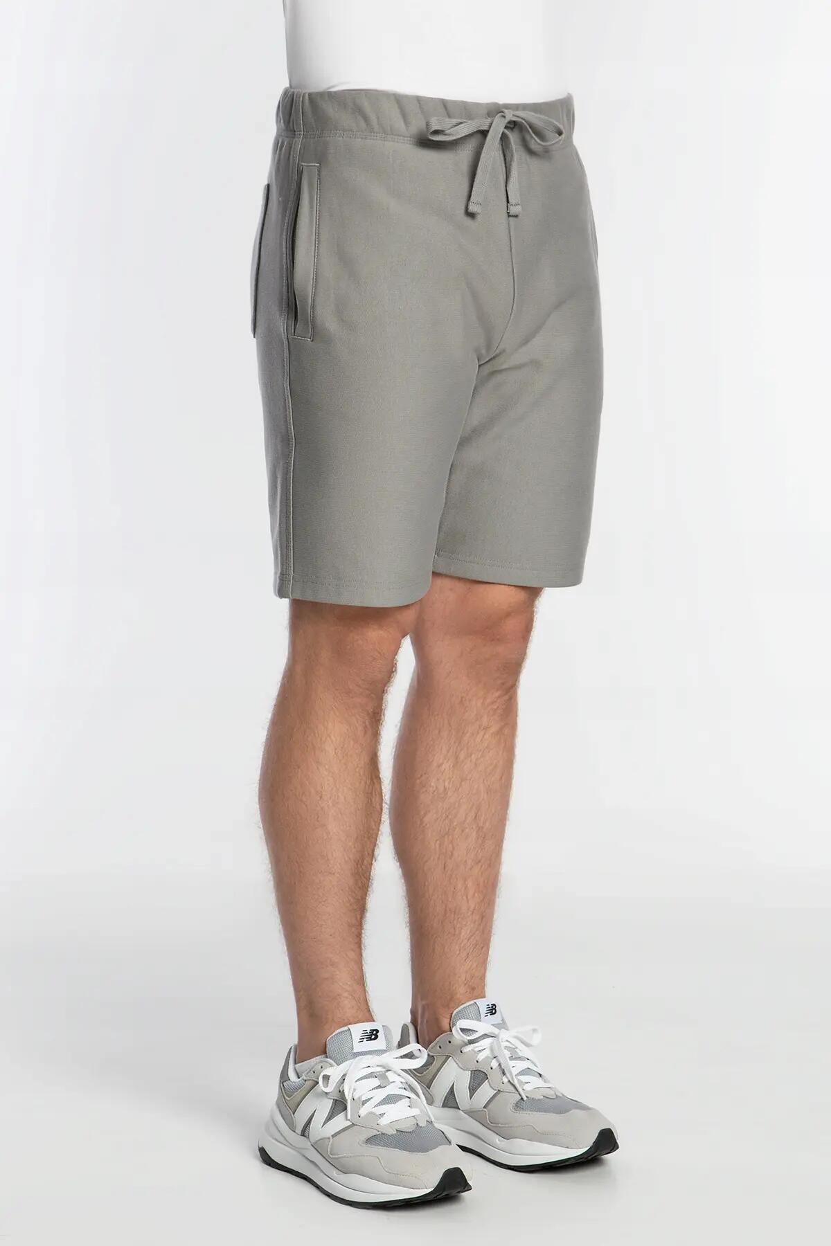SPODENKI MĘSKIE SPORTOWE CARHARTT WIP PRZED KOLANO KOLOR SZARY 2/5