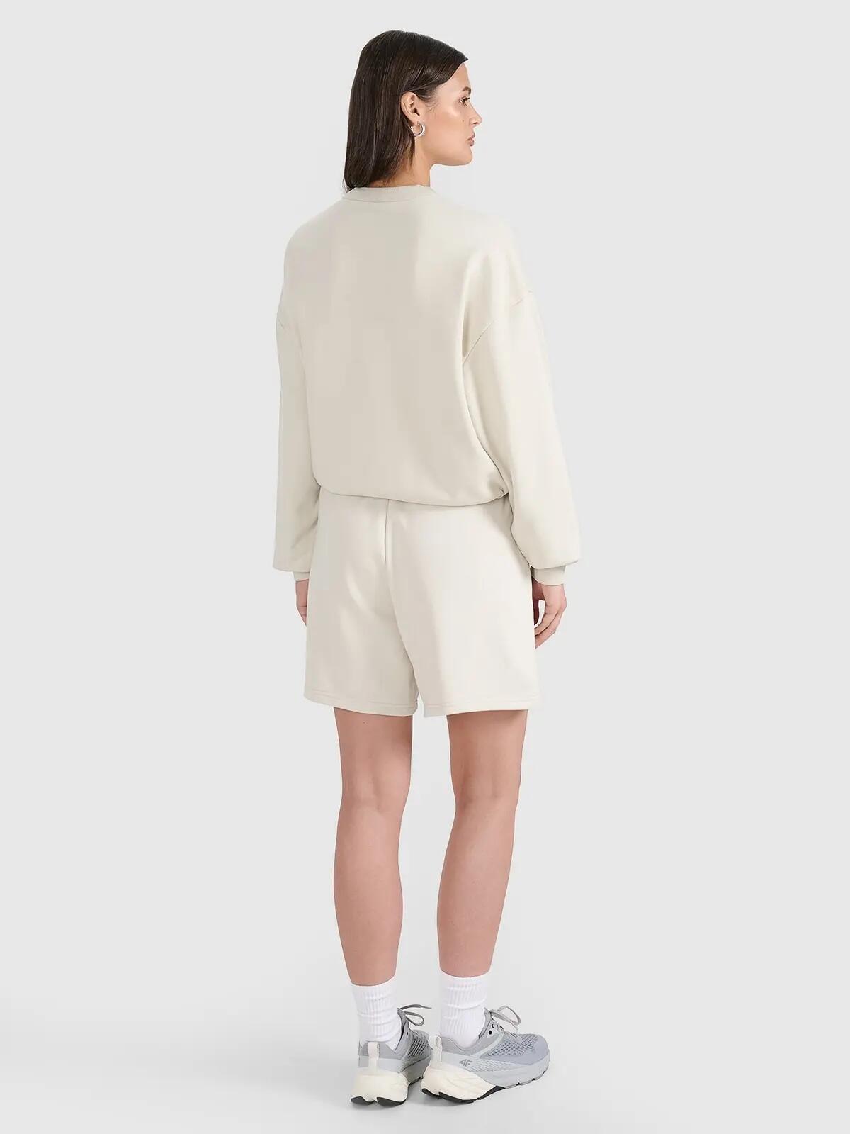 SPODENKI UNISEX 4F DRESOWE BAWEŁNIANE SPORTSTYLE TSHOU544   KRÓTKIE KOLOR BEŻOWY 10/13