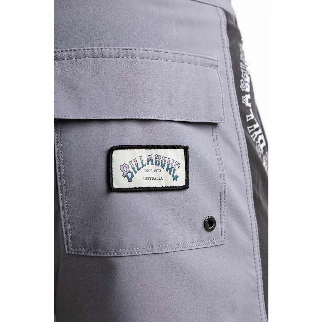 SPODENKI MĘSKIE BILLABONG SPORTOWE BD-2BIP2-0909-33   PRZED KOLANO KOLOR SZARY 3/4