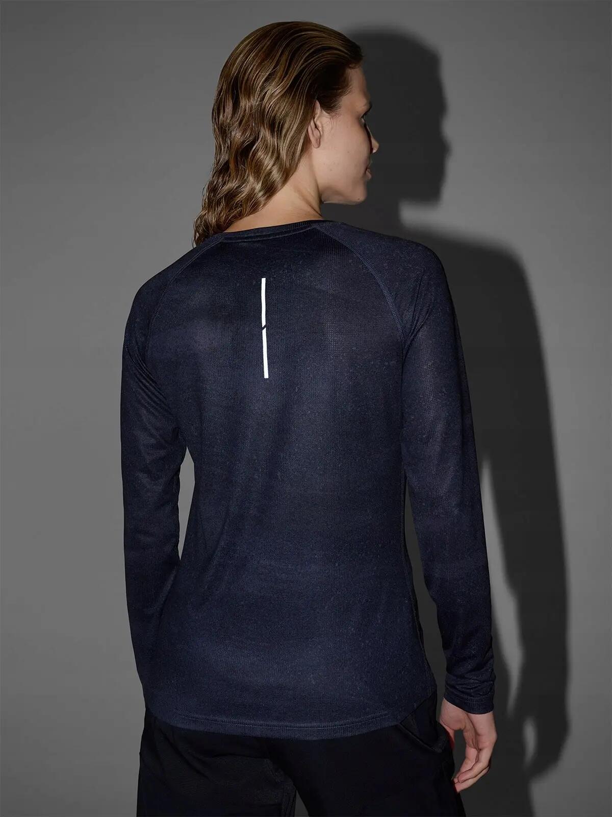 LONGSLEEVE DAMSKI 4F TRENINGOWY SZYBKOSCHNĄCY NA ROWER  KOLOR CZARNY 7/12
