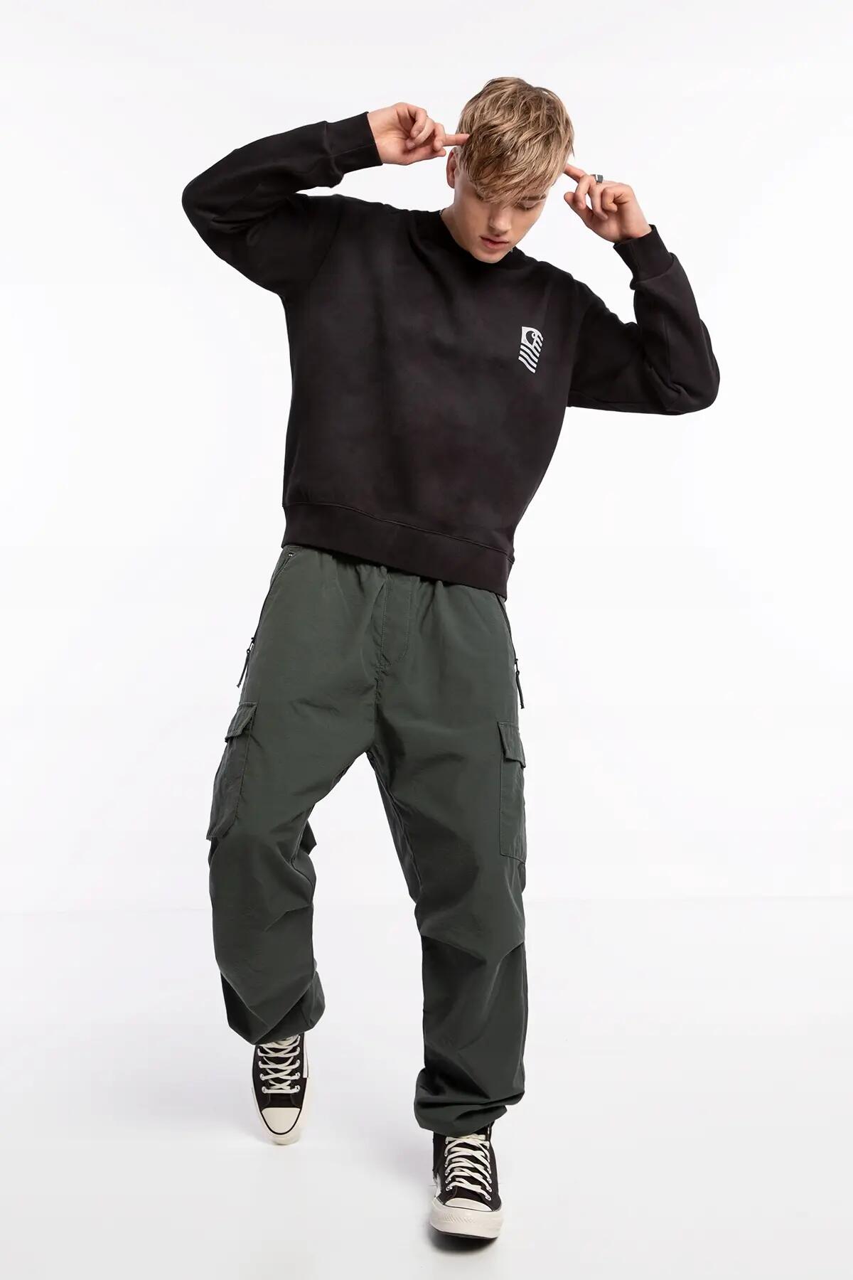 BLUZA MĘSKA CARHARTT WIP CHROMO SWEAT BLACK CHROMO / WHITE I03  KOLOR CZARNY 2/5