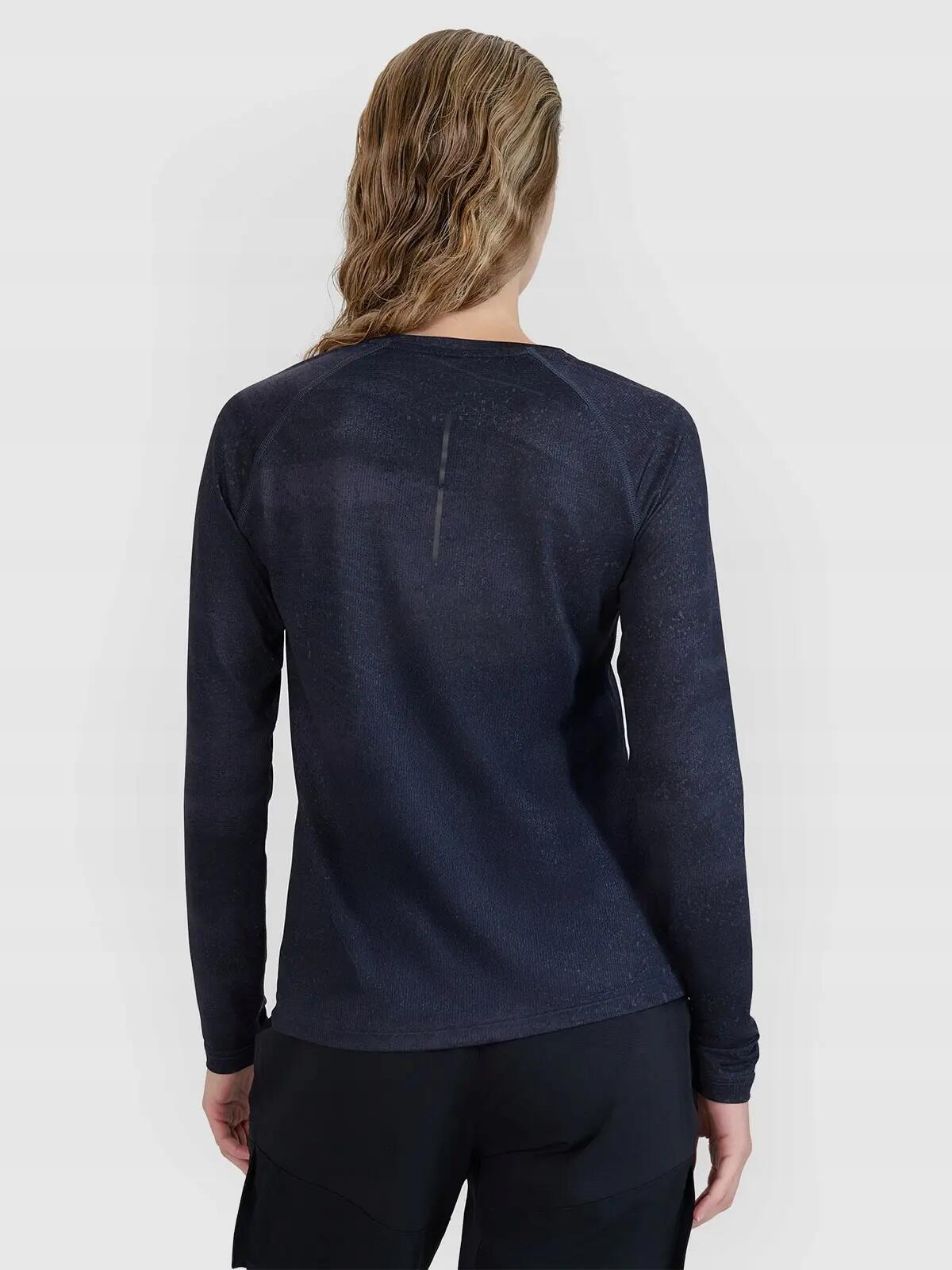LONGSLEEVE DAMSKI 4F TRENINGOWY SZYBKOSCHNĄCY NA ROWER  KOLOR CZARNY 6/12