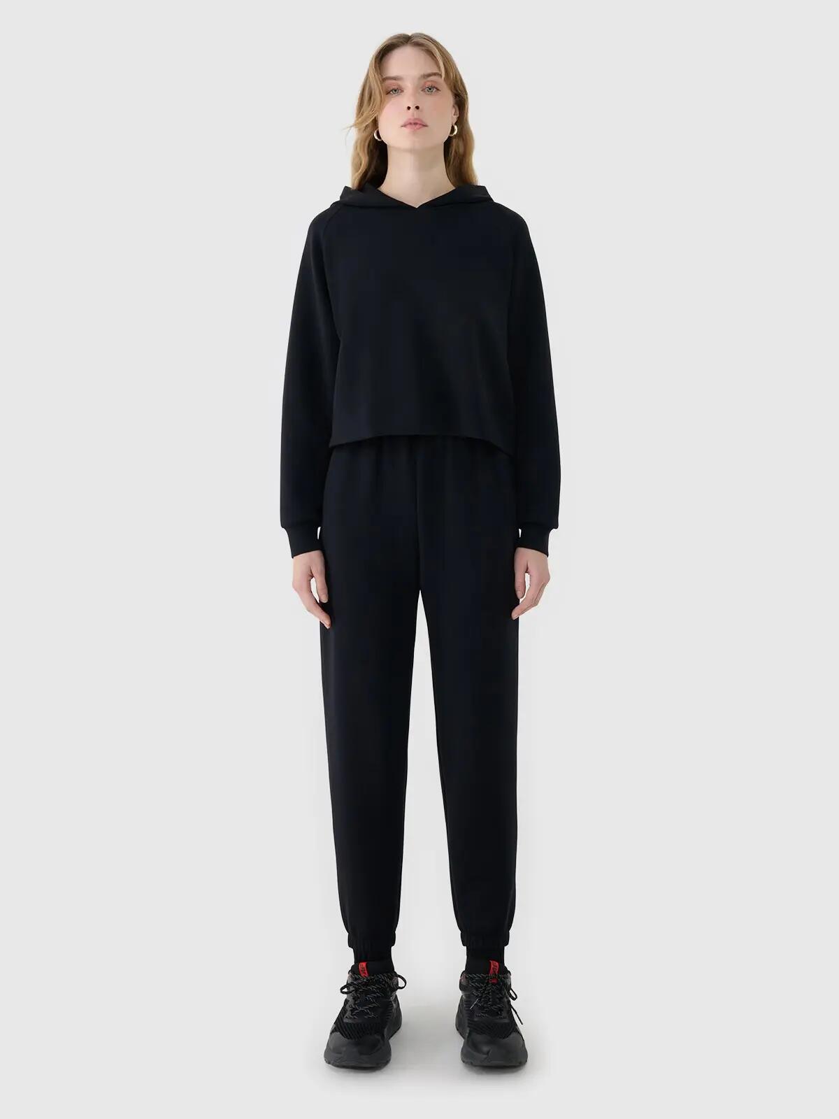 BLUZA DRESOWA DAMSKA 4F NIEROZPINANA Z KAPTUREM  KOLOR WIELOKOLOROWY 7/9