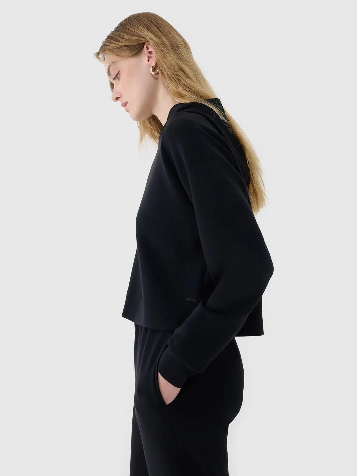 BLUZA DRESOWA DAMSKA 4F NIEROZPINANA Z KAPTUREM  KOLOR WIELOKOLOROWY 2/9
