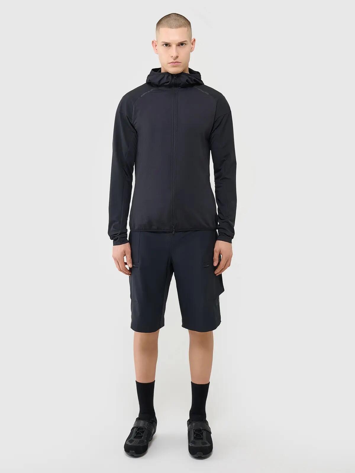 BLUZA MĘSKA TRENINGOWA 4F ROWEROWA SZYBKOSCHNĄCA TFSWM483 XL  KOLOR CZARNY 12/12