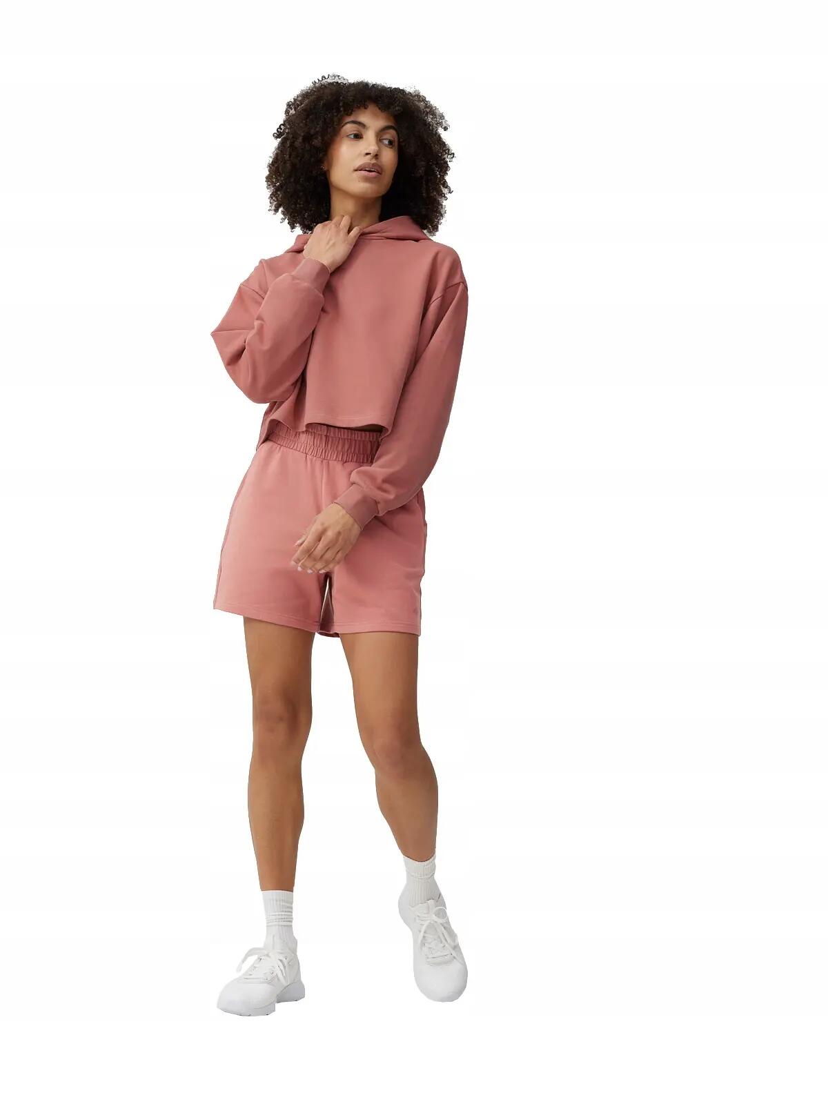 BLUZA DAMSKA 4F DRESOWA Z KAPTUREM CROP-TOP TSWSF244  KOLOR RÓŻOWY 9/11