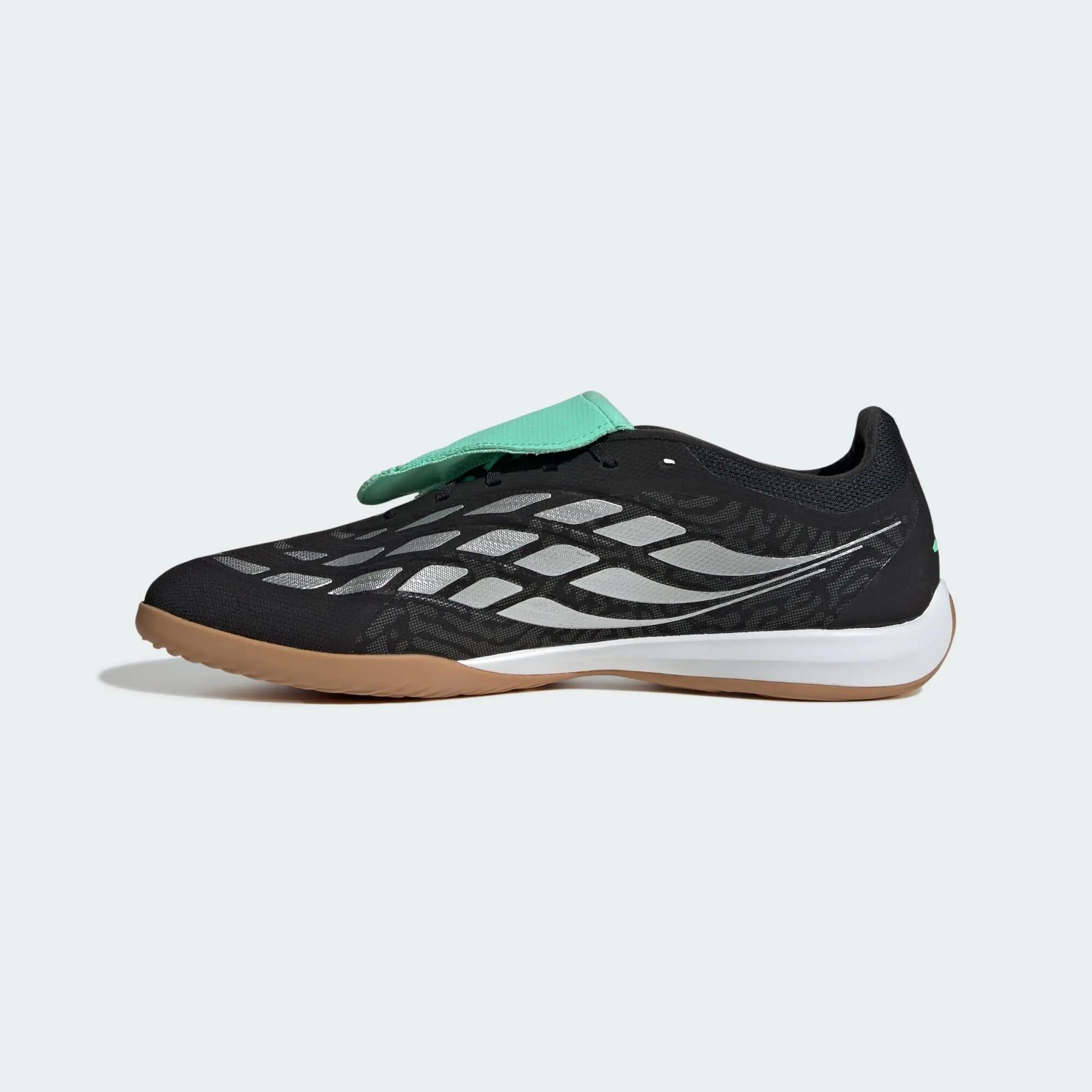 Buty piłkarskie halowe z wywijanym językiem Predator League 8/8