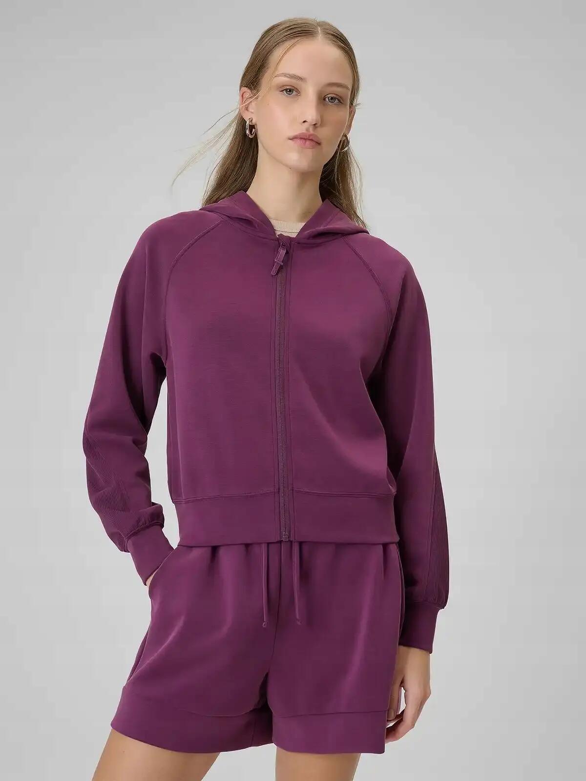 BLUZA DAMSKA DRESOWA 4F ROZPINANA Z KAPTUREM Z MODALEM KOLOR CZERWONY 4/12