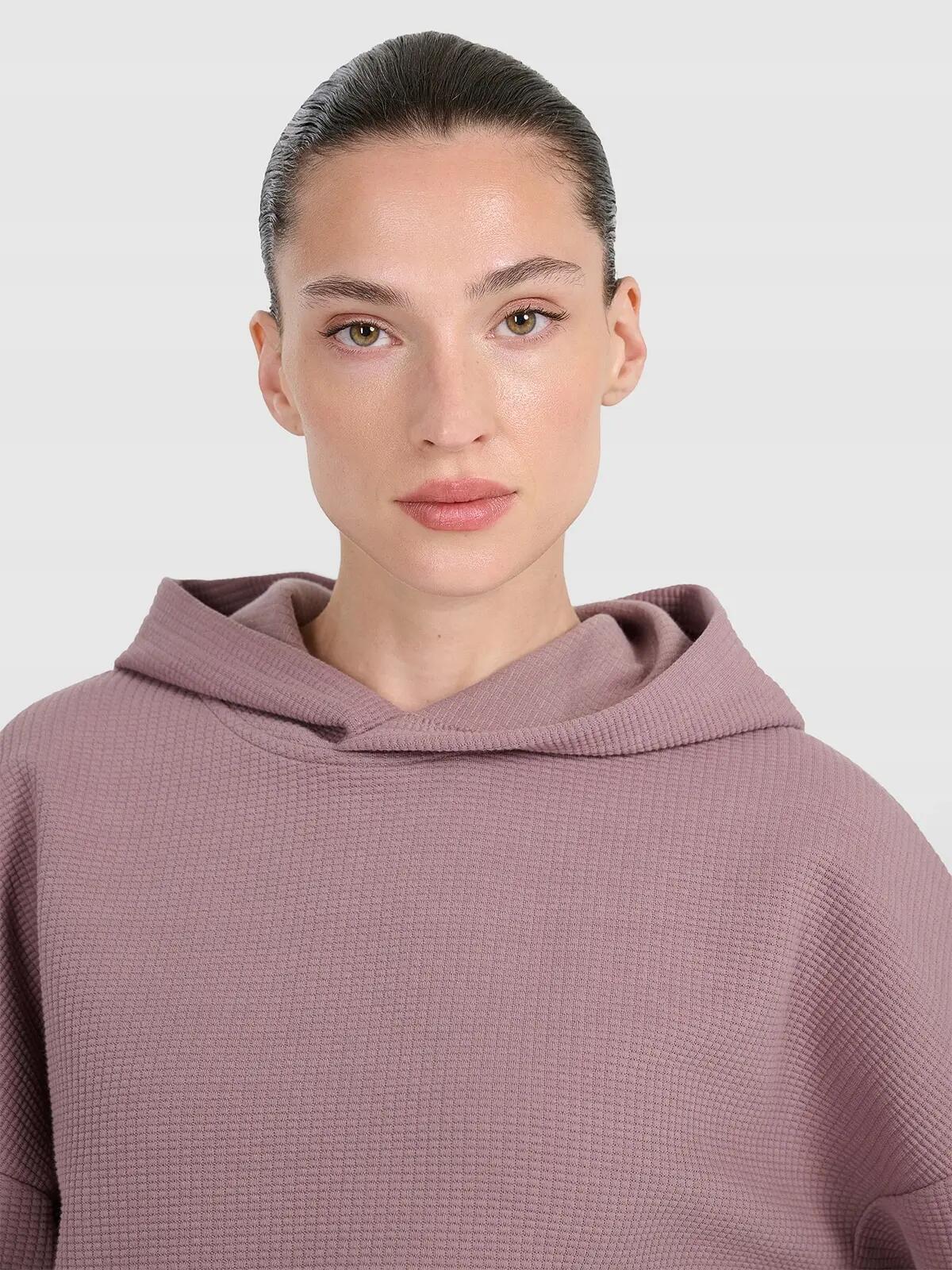 BLUZA DAMSKA DRESOWA 4F Z DZIANINY O SPLOCIE WAFLOWYM TSWSF1847  KOLOR BRĄZOWY 4/12