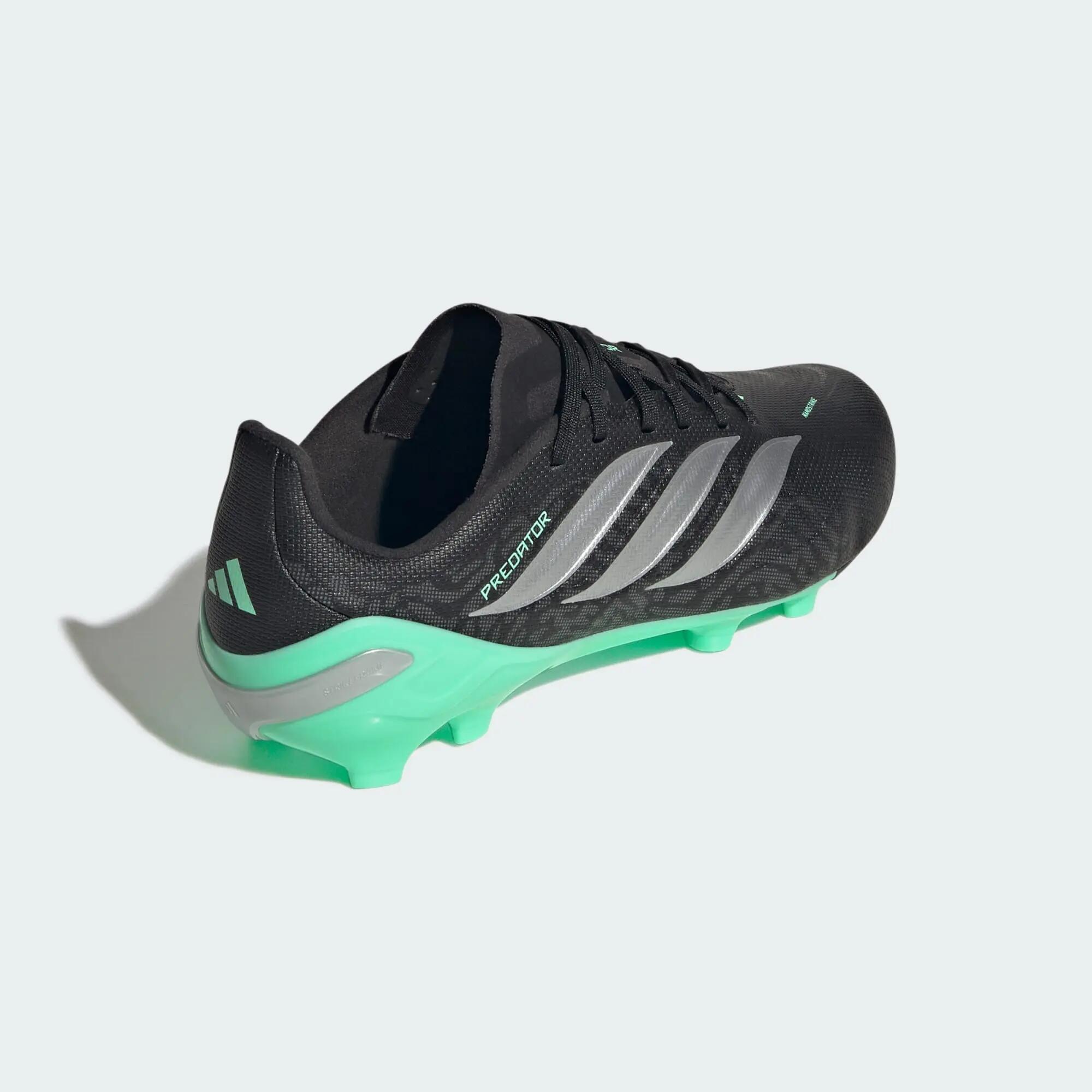PREDATOR LEAGUE Kids Fußballschuh, feste Böden 7/8