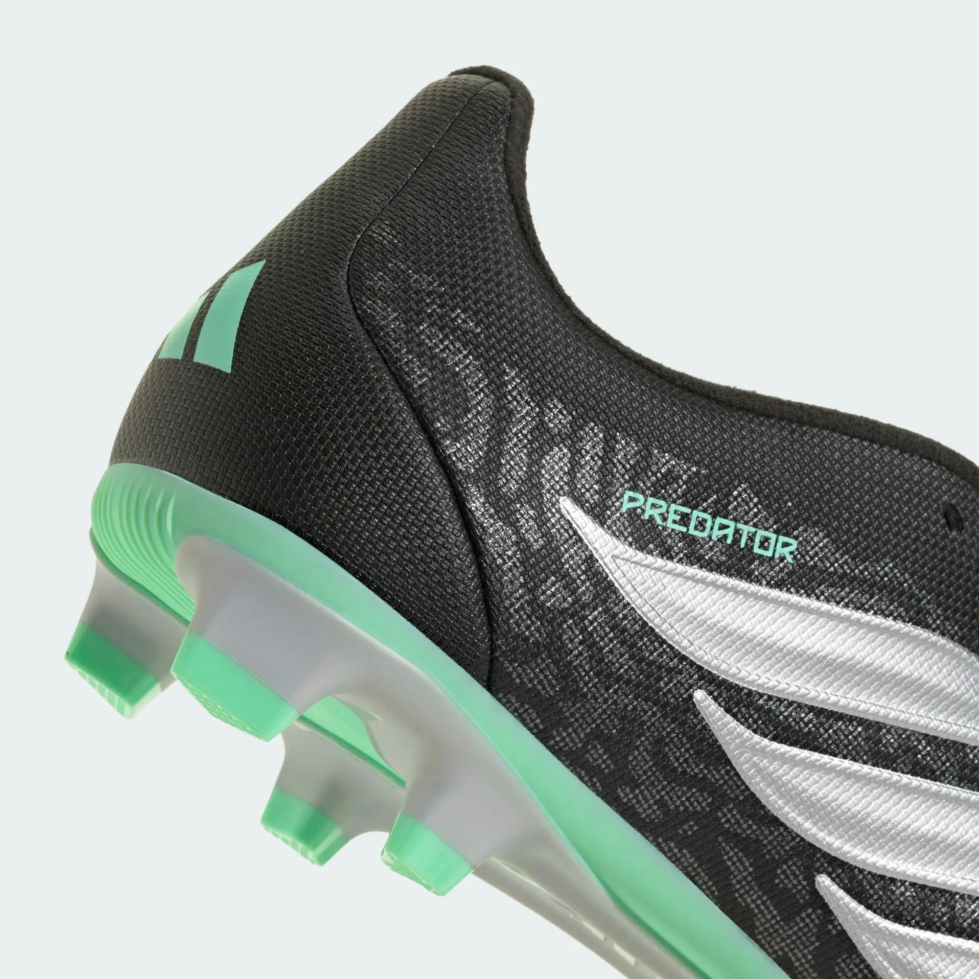 Bota de fútbol con lengüeta plegable Predator Club césped natural 6/8