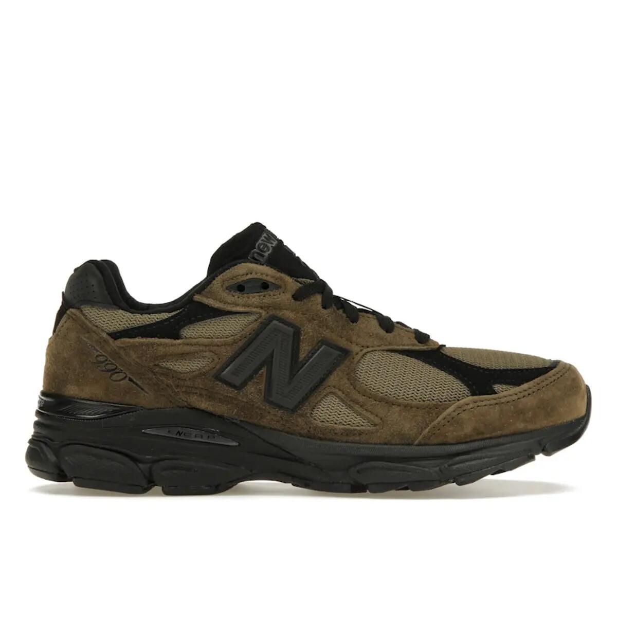 NEW BALANCE picture