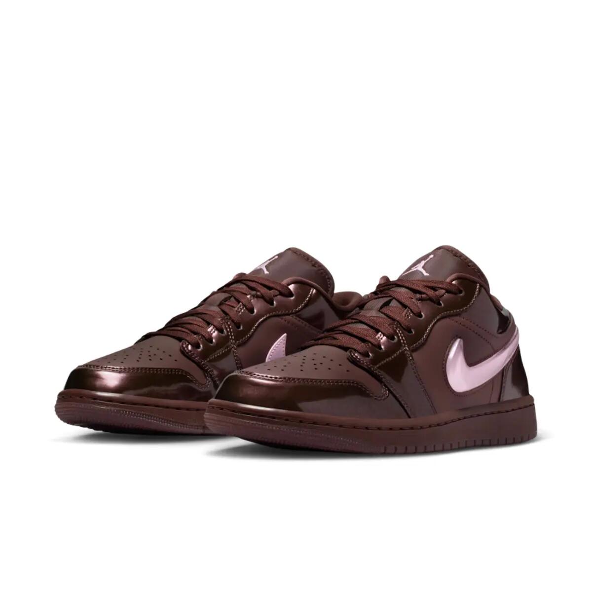 Air Jordan 1 Low Valentine's Day Chocolate (2026) (Women's) 5/6
